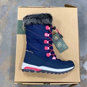 Kamik prairie kids winter boot brand new